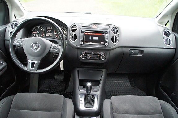 Volkswagen Golf Plus 30 of 30