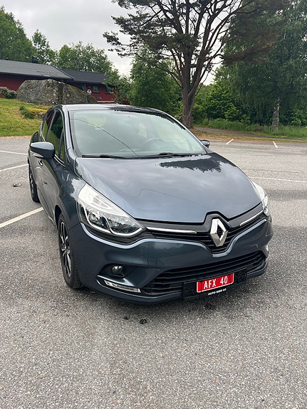 Renault Clio 3 of 5