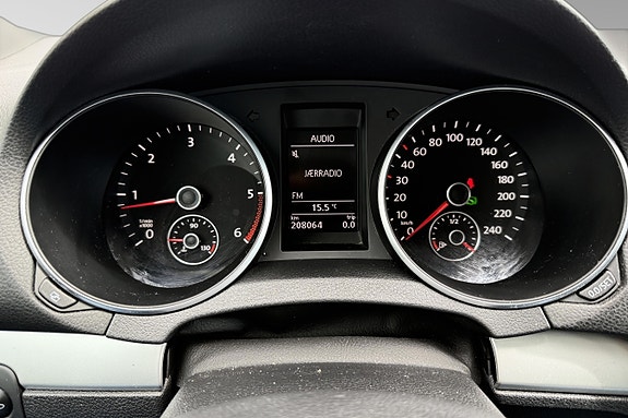 Volkswagen Golf VI 24 of 30