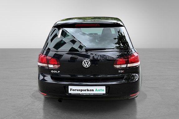 Volkswagen Golf VI 9 of 30