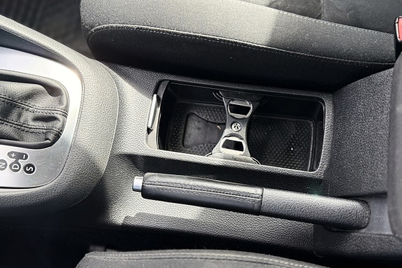 Volkswagen Golf VI 30 of 30
