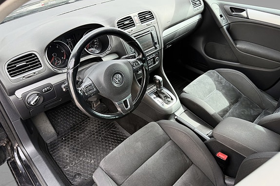 Volkswagen Golf VI 19 of 30