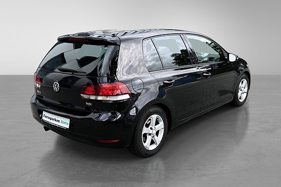 Volkswagen Golf VI 7 of 30
