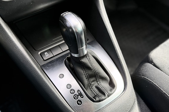Volkswagen Golf VI 29 of 30