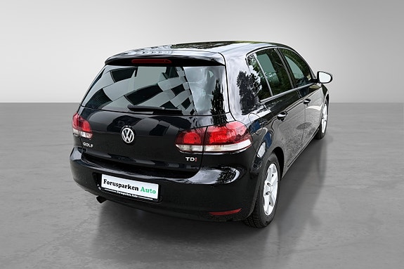 Volkswagen Golf VI 8 of 30