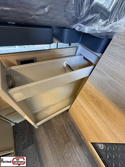 Knaus BOXTIME 630 ME 2026 – Automat | Luftfjæring | Dieselvarmer | Markise | Hengerfeste | Lithium | Solcelle 19 of 19