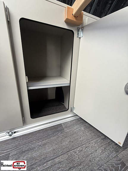 Knaus BOXTIME 630 ME 2026 – Automat | Luftfjæring | Dieselvarmer | Markise | Hengerfeste | Lithium | Solcelle 14 of 19