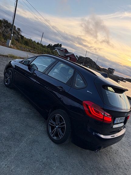 BMW 225xe 6 of 10