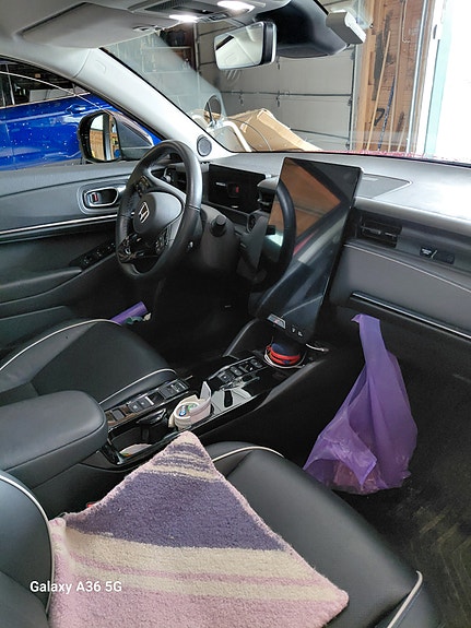 Honda e:Ny1 3 of 5