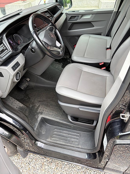 Volkswagen Transporter 4 of 5