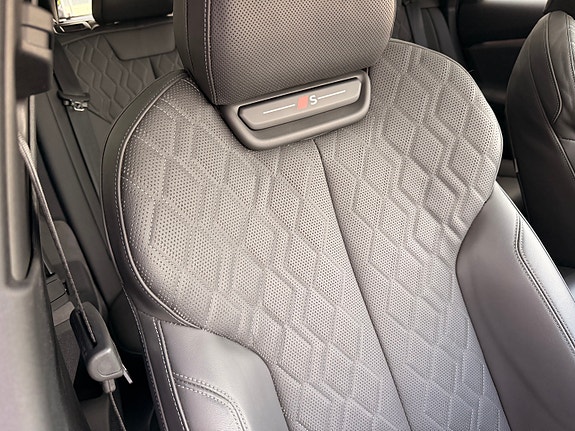 Audi S6 e-tron 18 of 27