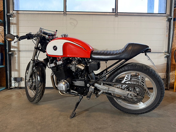 Honda CBX 550FII 4 of 5