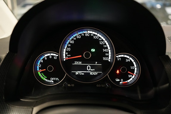 Volkswagen UP! 15 of 27