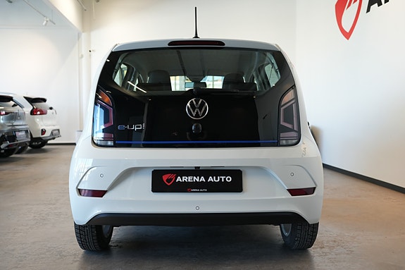 Volkswagen UP! 4 of 5