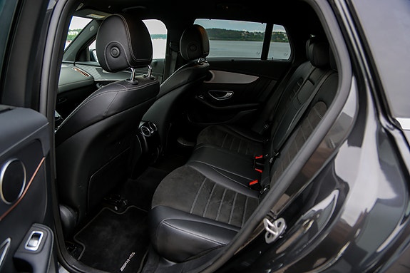 Mercedes-Benz EQC400 20 of 30