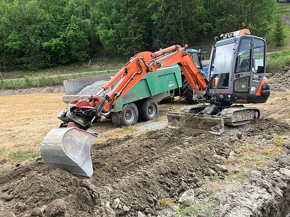 Hitachi Zx30