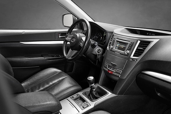 Subaru Outback 18 of 30