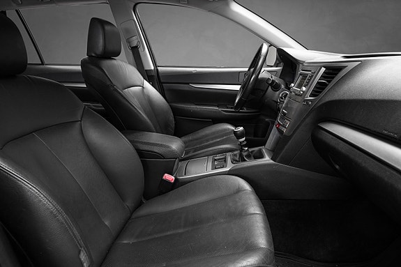 Subaru Outback 19 of 30