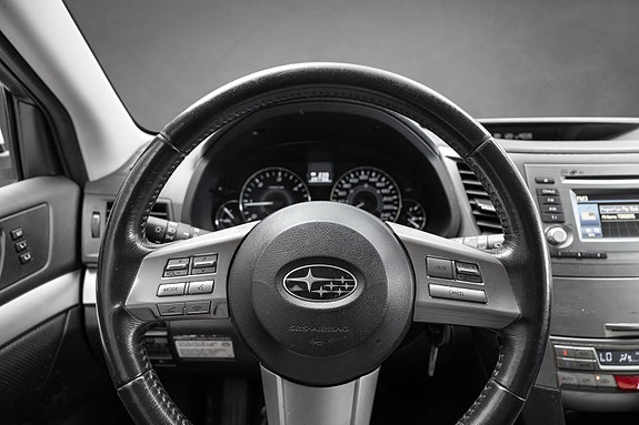 Subaru Outback 25 of 30