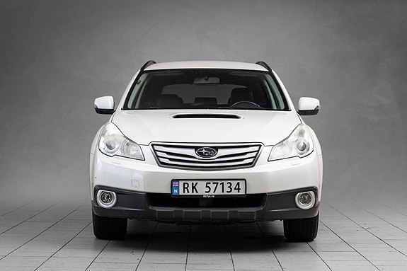 Subaru Outback 4 of 5