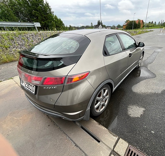 Honda Civic 5 of 5