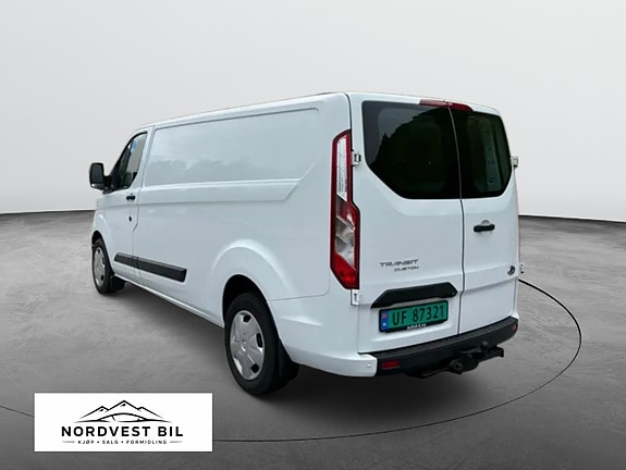 Ford Transit Custom 340L 5 of 12