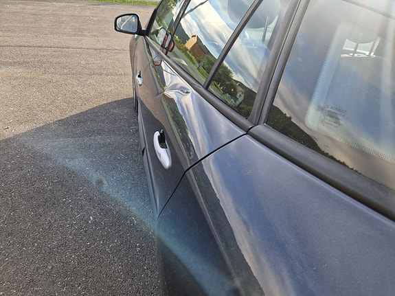 Renault Megane 8 of 16