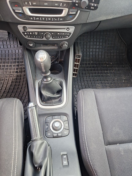 Renault Megane 10 of 16