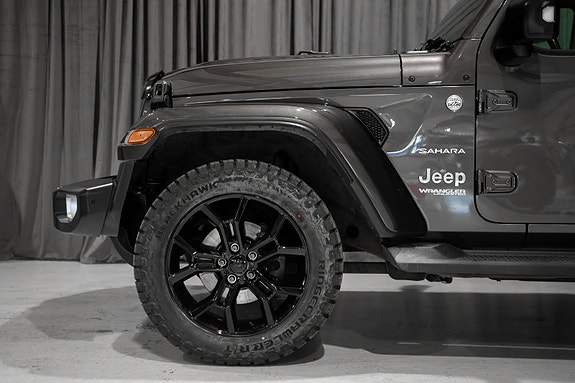 Jeep Wrangler 7 of 30
