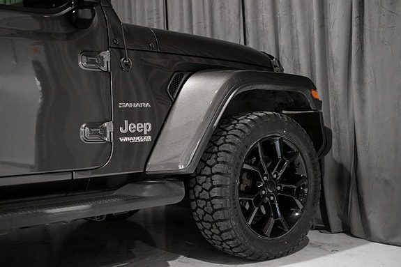 Jeep Wrangler 8 of 30