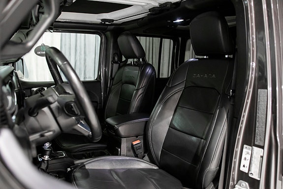 Jeep Wrangler 25 of 30