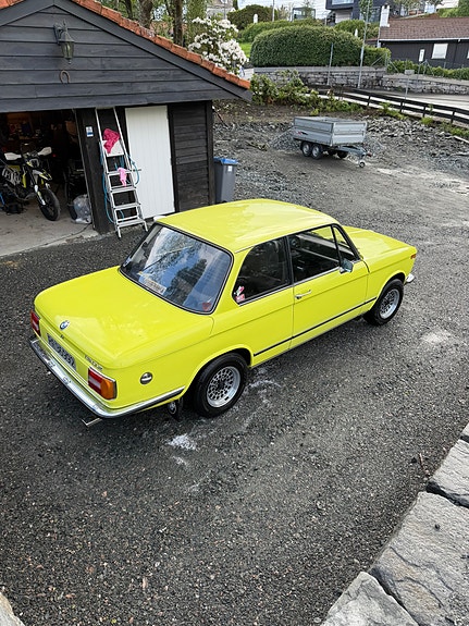 BMW 1502 1975 photo 2