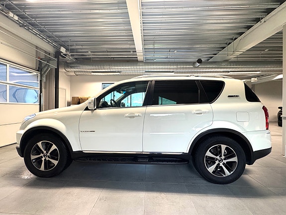 SsangYong Rexton 3 of 13