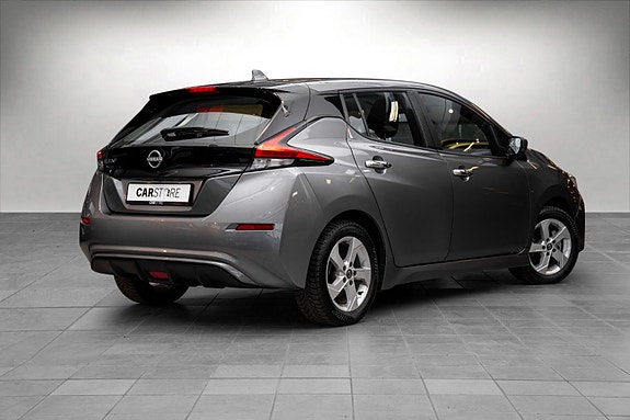 Nissan Leaf 5 of 5