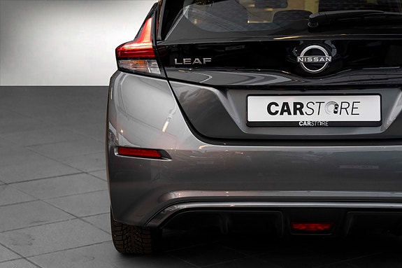 Nissan Leaf 8 of 22