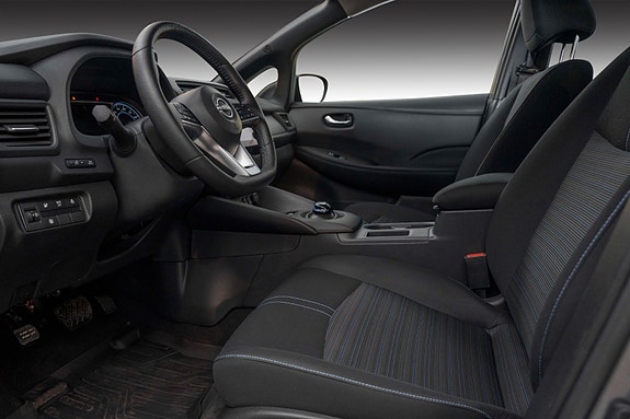 Nissan Leaf 17 of 22
