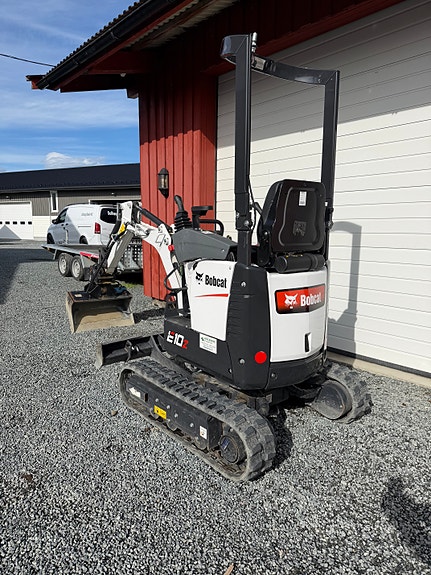 Bobcat E10z 4 of 5