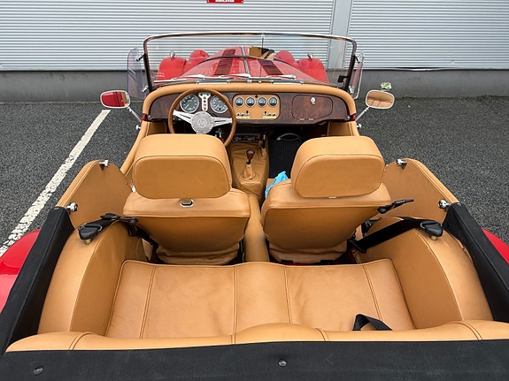 Morgan Plus 4 13 of 28