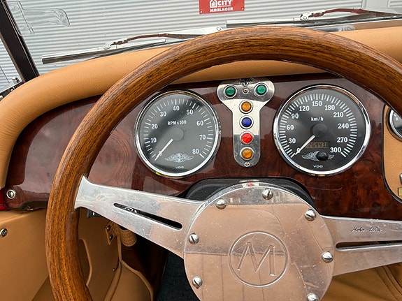Morgan Plus 4 15 of 28
