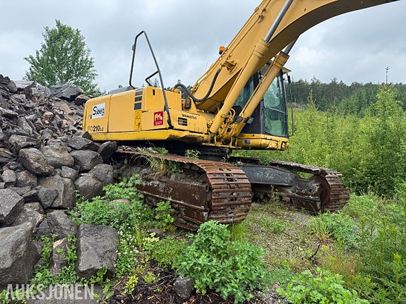 Komatsu PC210LC-6K BELTEGRAVER 4 of 5