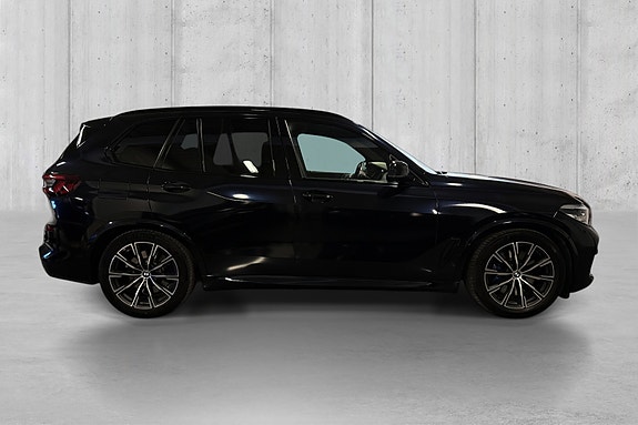 BMW X5 8 of 23