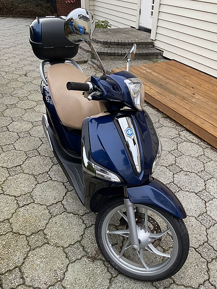 Piaggio Liberty 125 2 of 5