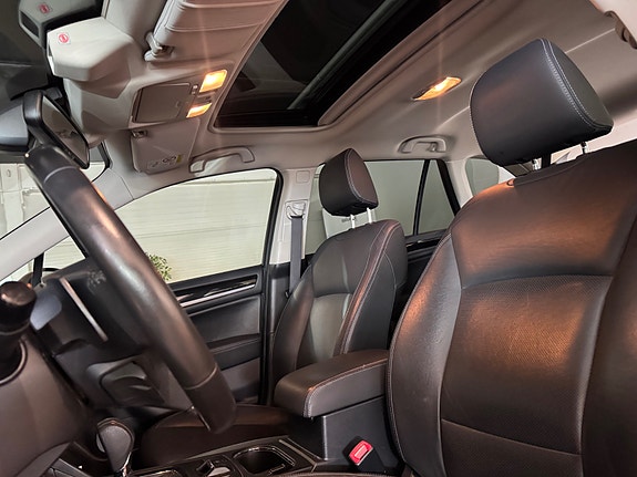 Subaru Outback 10 of 25
