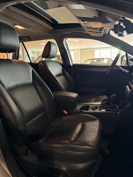 Subaru Outback 20 of 25