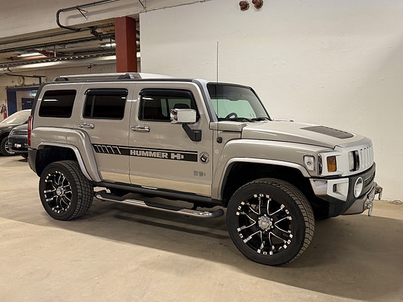 Hummer H3 19 of 30