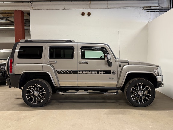 Hummer H3 20 of 30