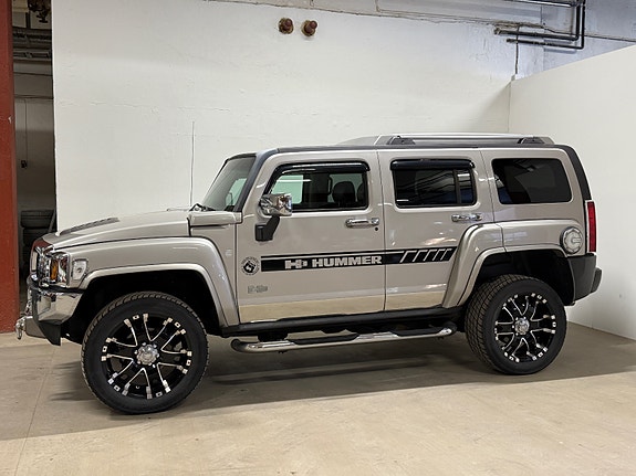 Hummer H3 8 of 30