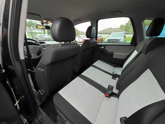 Opel Meriva 19 of 30