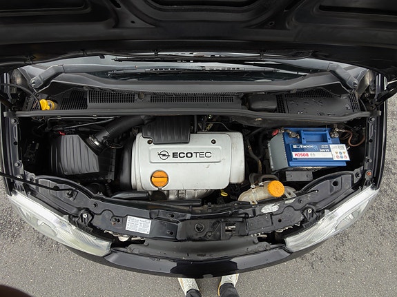 Opel Meriva 28 of 30