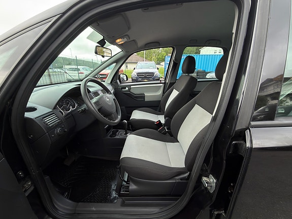 Opel Meriva 15 of 30
